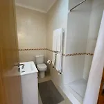 Zulla Moradia T3, Do Norte Nyaraló