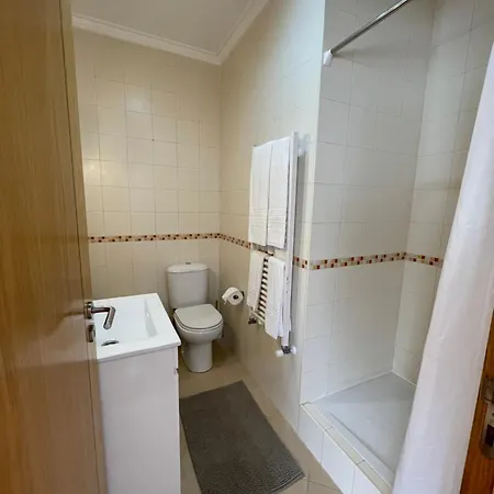 Zulla Moradia T3, Do Norte Semesterbostad